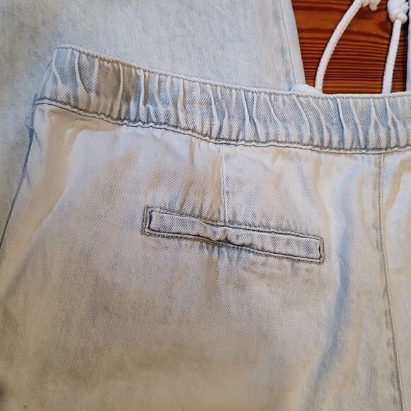 KanCan Pull On Wide Leg Light Wash Denim Jeans Pants Size 30 - Picture 8 of 10